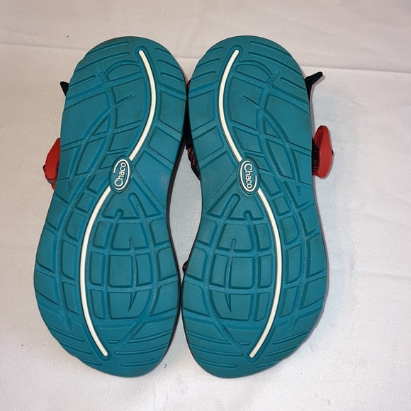 ⭐️ Chaco Sandals - Picture 9 of 10